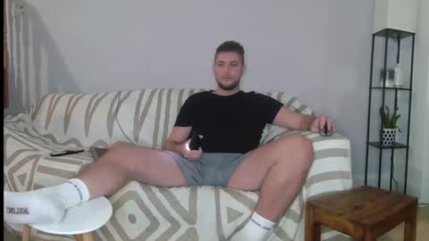 Englishladxxx online show from 12-07-24, 12:19