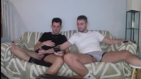 Englishladxxx online show from 10-04-25, 10:19