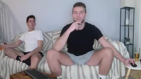 Englishladxxx online show from 11-20-25, 11:59