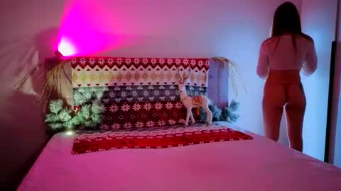 enjoyeverymoment_ online show from 12-20-25, 07:10