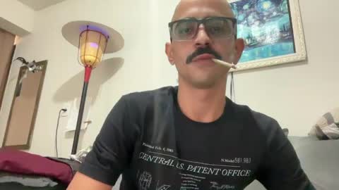 Snapshot of enjoythetrip chatting on 05-01-26, 10:53 Luke online show from 05-01-26, 10:53
