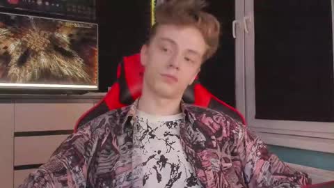 Enker online show from 12-20-25, 01:45