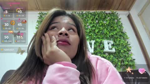 Snapshot of enma_clark chatting on 01-18-25, 11:00 Enma clark online show from 01-18-25, 11:00