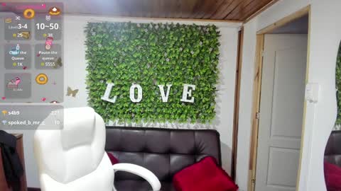 Snapshot of enma_clark chatting on 02-05-25, 01:47 Enma clark online show from 02-05-25, 01:47