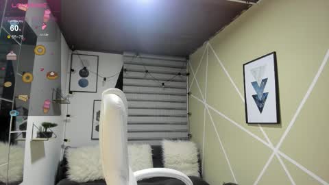 Snapshot of enma_clark chatting on 09-29-25, 04:06 Enma clark online show from 09-29-25, 04:06