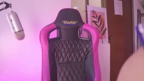 enola holmes1 online show from 11-27-25, 11:56