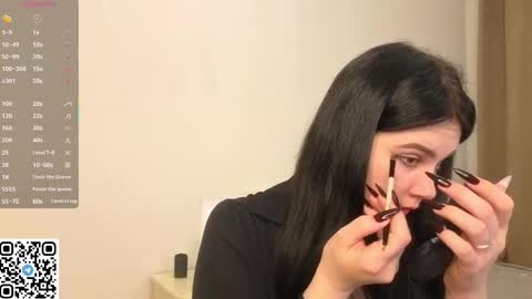 Snapshot of enricaelis chatting on 02-19-26, 08:16 Sani online show from 02-19-26, 08:16