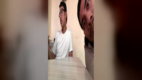 Enriquegc197 online show from 06-18-26, 04:33