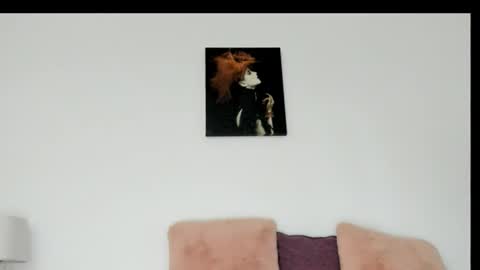 Snapshot of enticinglucy chatting on 07-18-26, 04:16 EnticingLucy online show from 07-18-26, 04:16