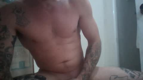 Snapshot of envyuss69 chatting on 02-26-26, 06:01 Envyuss69 online show from 02-26-26, 06:01