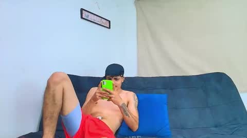 enyel_100 online show from 04-10-26, 04:17