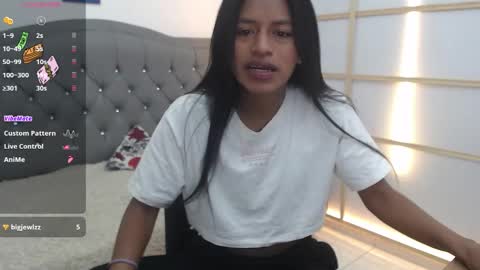 Enyenlina online show from 12-17-25, 12:33