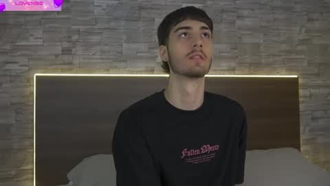 Enzo online show from 04-01-26, 08:06