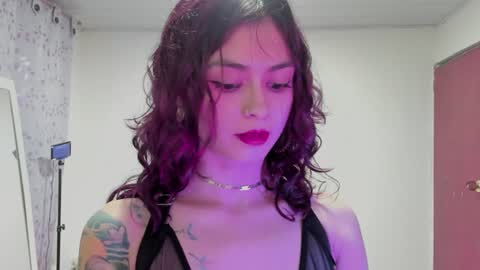 Snapshot of ephemeral_hot chatting on 07-31-26, 12:43 Leyla online show from 07-31-26, 12:43