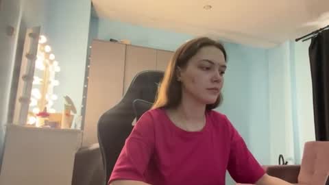 Snapshot of eracloke chatting on 03-03-26, 04:18 Lily online show from 03-03-26, 04:18