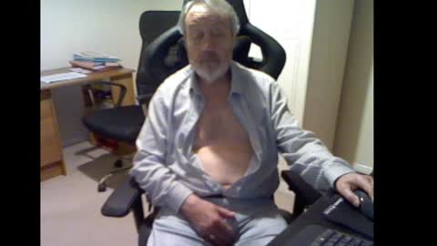 erasmus_d online show from 12-05-24, 06:00