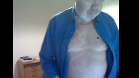 erasmus_d online show from 02-09-26, 05:39