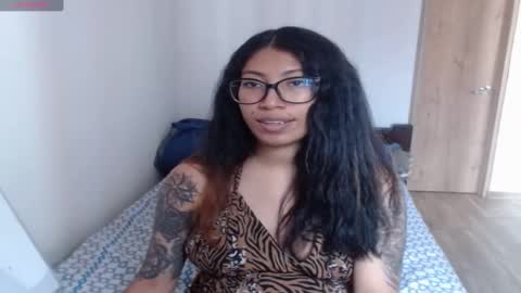 Snapshot of eren_mikasa chatting on 02-24-25, 05:42 sofia online show from 02-24-25, 05:42