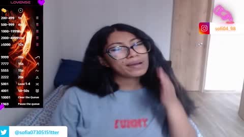 Snapshot of eren_mikasa chatting on 02-25-25, 02:44 sofia online show from 02-25-25, 02:44