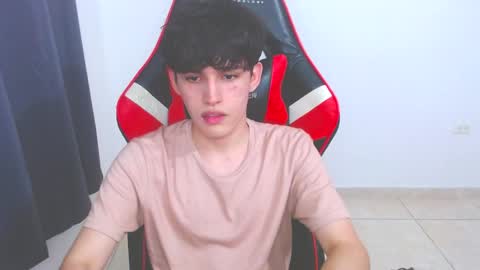 Snapshot of eren_tatakae chatting on 12-30-24, 01:26 eren_tatakae online show from 12-30-24, 01:26