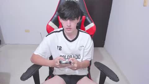 eren_tatakae online show from 12-20-25, 03:35