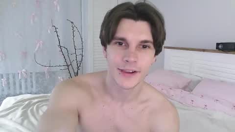 Eric Crush online show from 03-18-26, 04:04