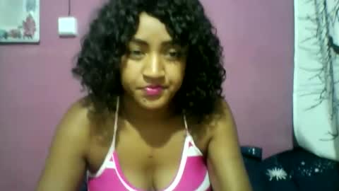 Snapshot of erica0586 chatting on 11-17-25, 01:39 erica0586 online show from 11-17-25, 01:39
