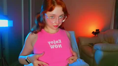 Erica 3 online show from 06-26-26, 04:50