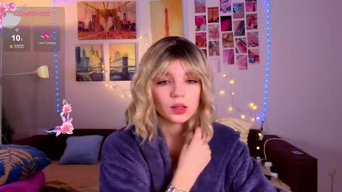 Erica Winterr online show from 01-14-25, 07:06