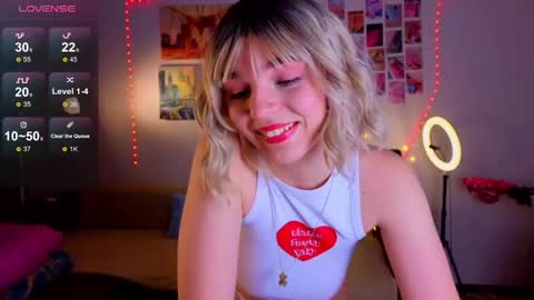 Erica Winterr online show from 02-08-25, 03:21