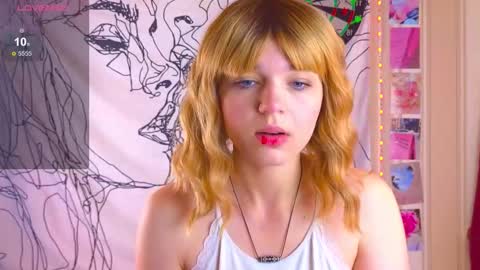 Erica Winterr online show from 09-25-25, 04:05