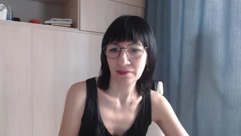 ericablack8 online show from 04-14-26, 07:36