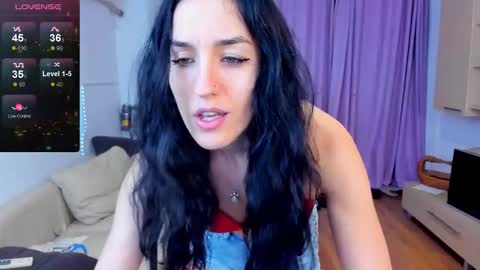 Snapshot of ericabunny chatting on 11-24-25, 02:11 Erika online show from 11-24-25, 02:11