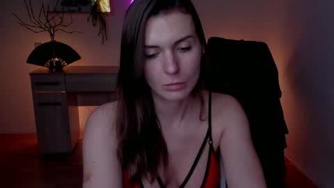 EricaPowers online show from 12-18-24, 02:17