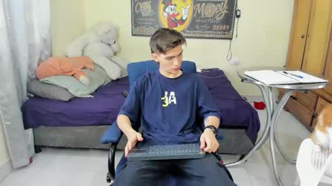 erick_de_rossee online show from 10-24-25, 04:03