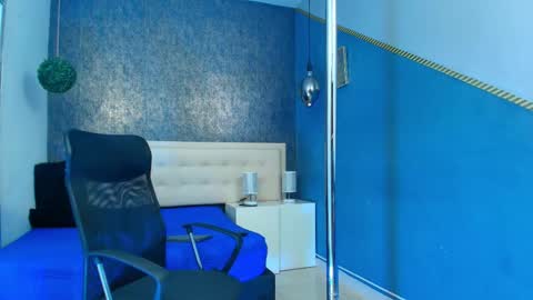   online show from 10-06-25, 04:10