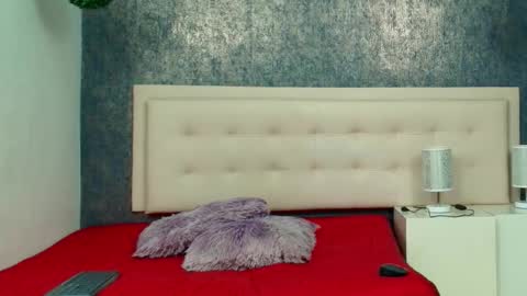   online show from 10-10-25, 04:22