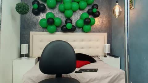   online show from 03-18-26, 03:53