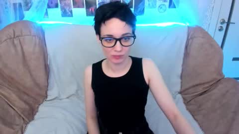 Ericka online show from 12-17-25, 11:49