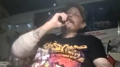 Snapshot of ericlovestacos chatting on 07-18-26, 03:49 ericlovestacos online show from 07-18-26, 03:49