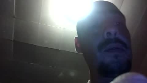 Snapshot of erik15516 chatting on 07-14-26, 06:07 erik15516 online show from 07-14-26, 06:07