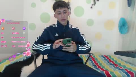 Jhon online show from 12-11-24, 01:37