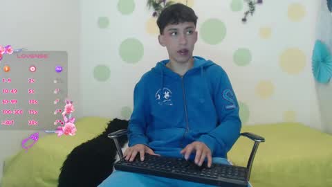 Jhon online show from 01-11-25, 06:44