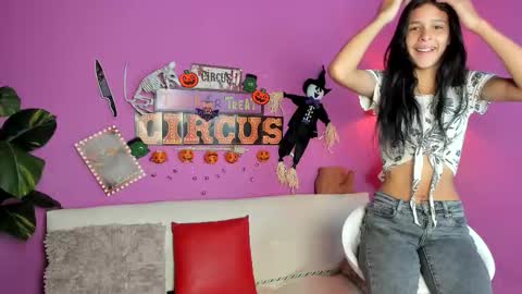 erika1717 online show from 10-30-25, 03:02