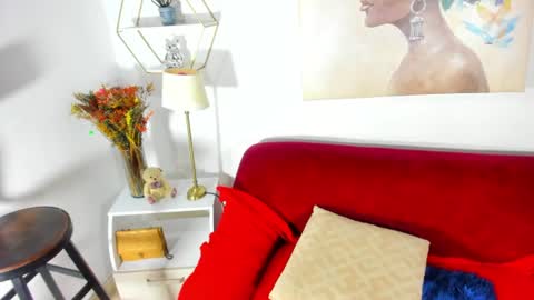 Snapshot of erika_lyrics chatting on 07-17-26, 12:39 E R I K A - L Y R I C S online show from 07-17-26, 12:39