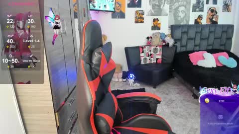 erika online show from 03-05-25, 03:18