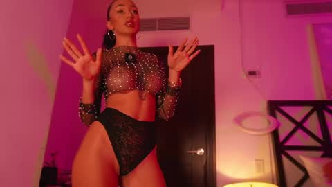 Venus Skye online show from 02-13-26, 07:10