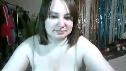 Erika online show from 06-13-26, 05:49