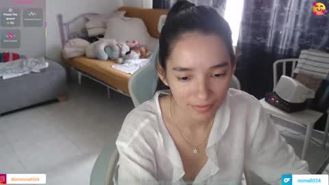 erina_1 online show from 04-18-26, 05:17