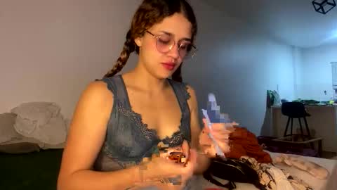 Gabs online show from 12-16-25, 11:43